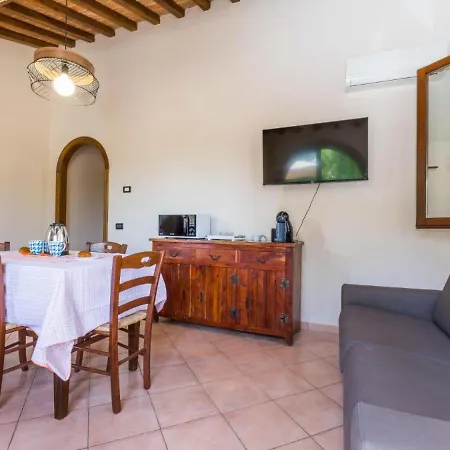 Apartment Podere Il Girasole Montecatini Val di Cecina
