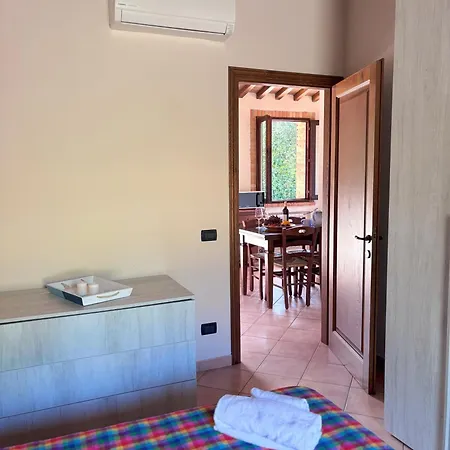 Podere Il Girasole Апартаменты