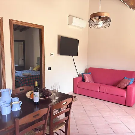 Podere Il Girasole Апартаменты Монтекатини-Валь-ди-Чечина