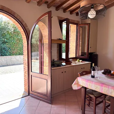 Podere Il Girasole Апартаменты *