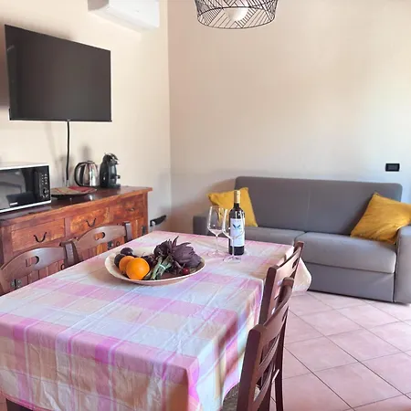 Podere Il Girasole Апартаменты *