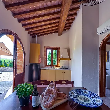 Апартаменты Podere Il Girasole *